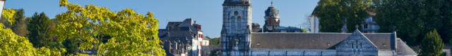 Vue sur l'église Notre-Dame à Oloron Sainte-Marie