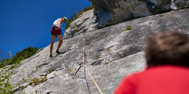 Escalade de la falaise d'arguibelle à Lanne en Baretous