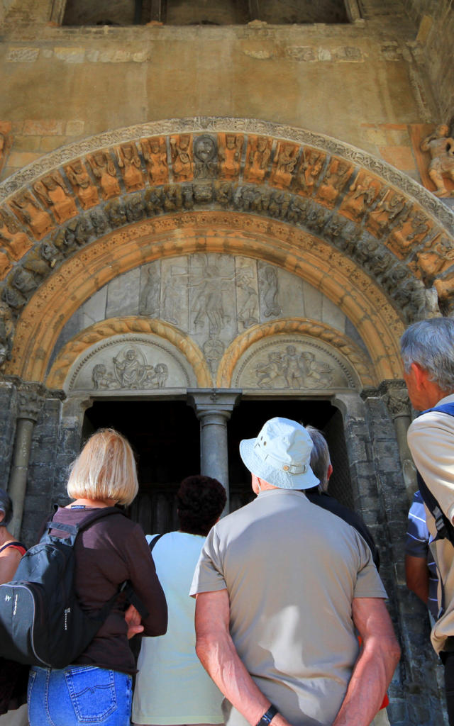 Visite de Groupe à la Cathédrale Sainte Marie à Oloron Sainte Marie