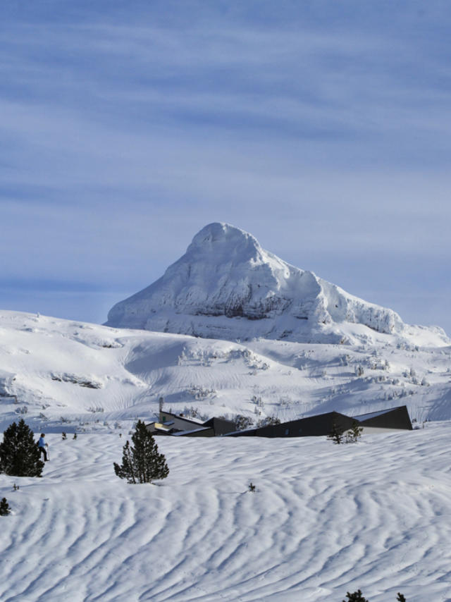 Panorama de La Pierre Saint-Martin nevada