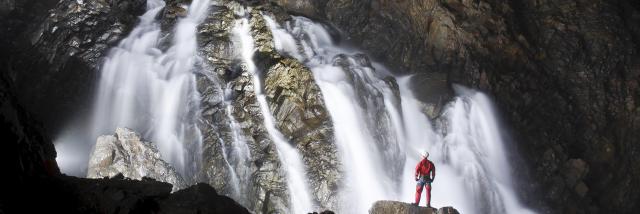 Cascade à l’intérieur de la Grotte de la Verna – Sainte-Engrace