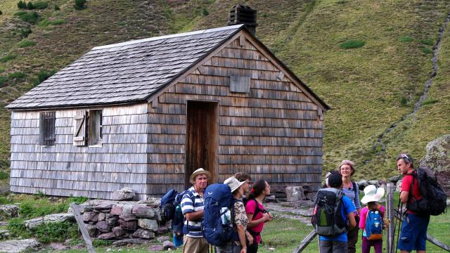 Le groupe au refuge de Larry (Pyrénées béarnaises)