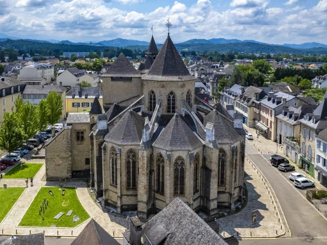 église sainte marie oloron sainte marie