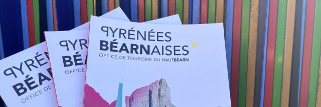 Brochures et plans des Pyrénées béarnaises vous aident à préparer votre séjour.