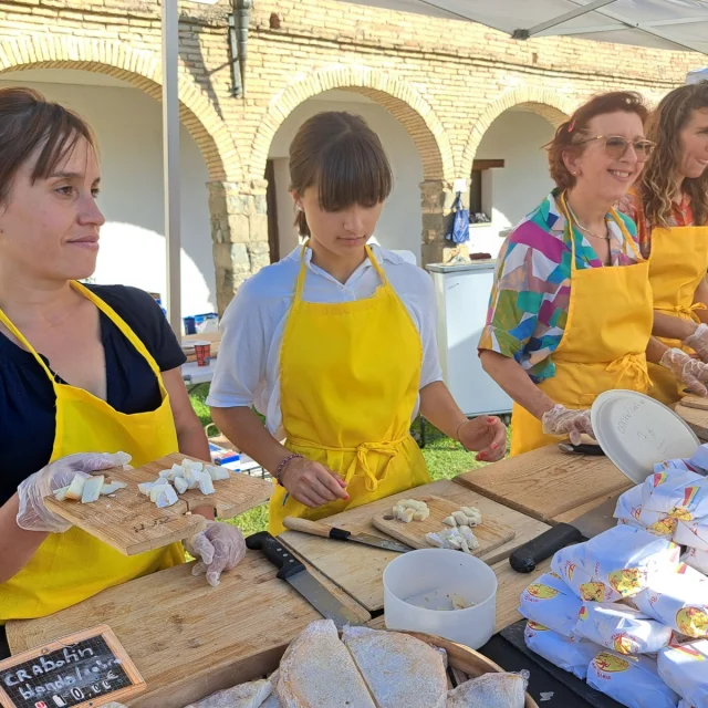 marchés traditionnels et festifs en Pyrénées béarnaises