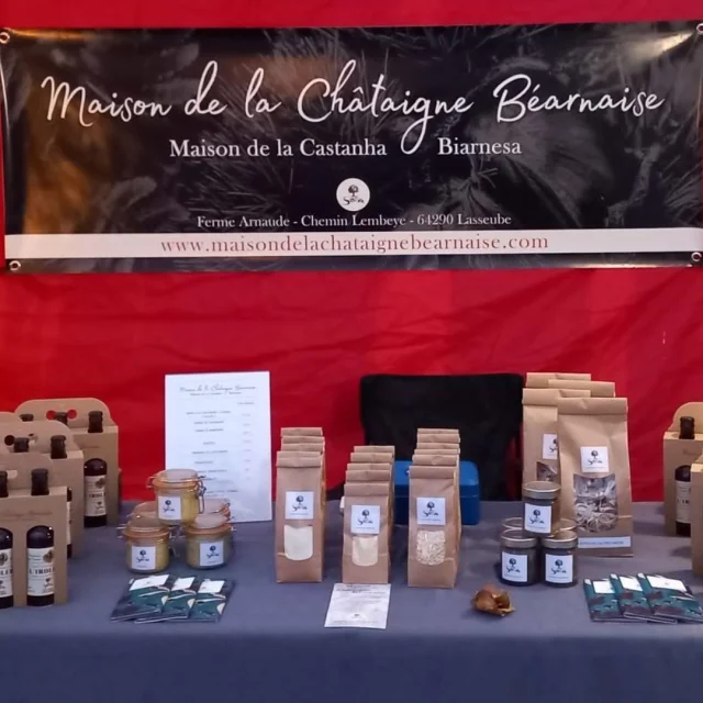 photo du stand de la maison châtaigne béarnaise